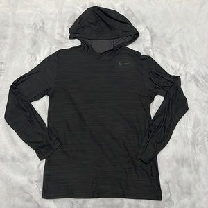 Nike Dri-Fit Lightweight pullover